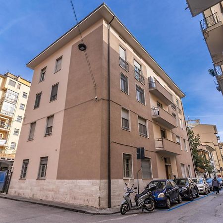 Aweshomeitaly - The Wonder Apartment بيزا المظهر الخارجي الصورة